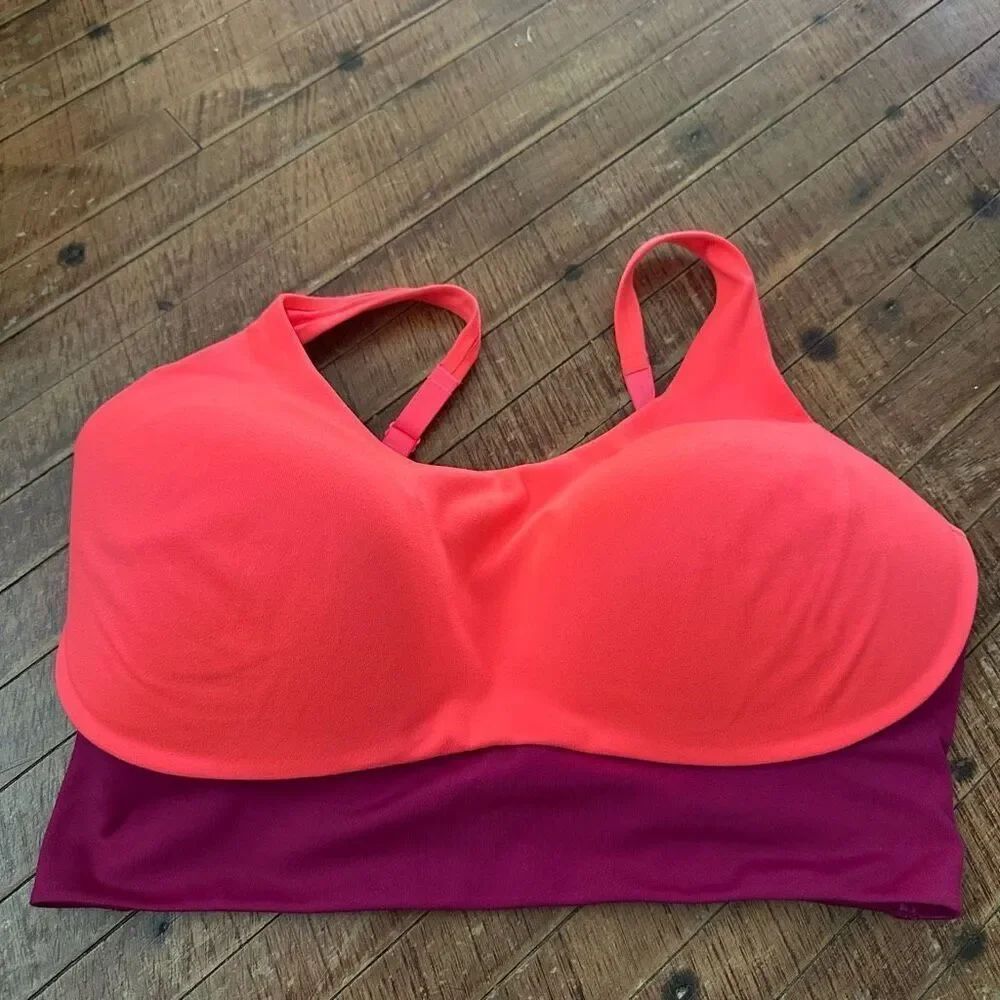 Victoria’s Secret On Point pink two tone 38DDD sports bra